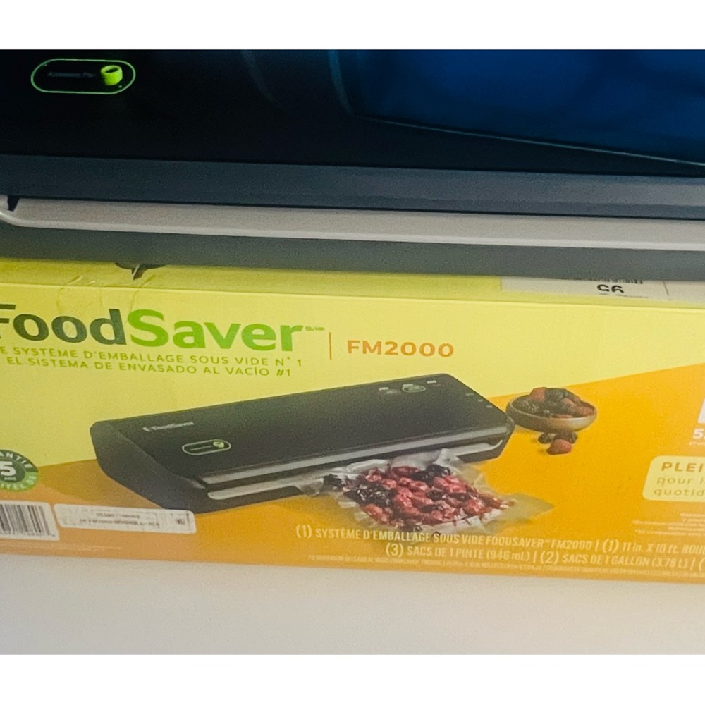 Food Saver FM2000 Vacuum Sealer